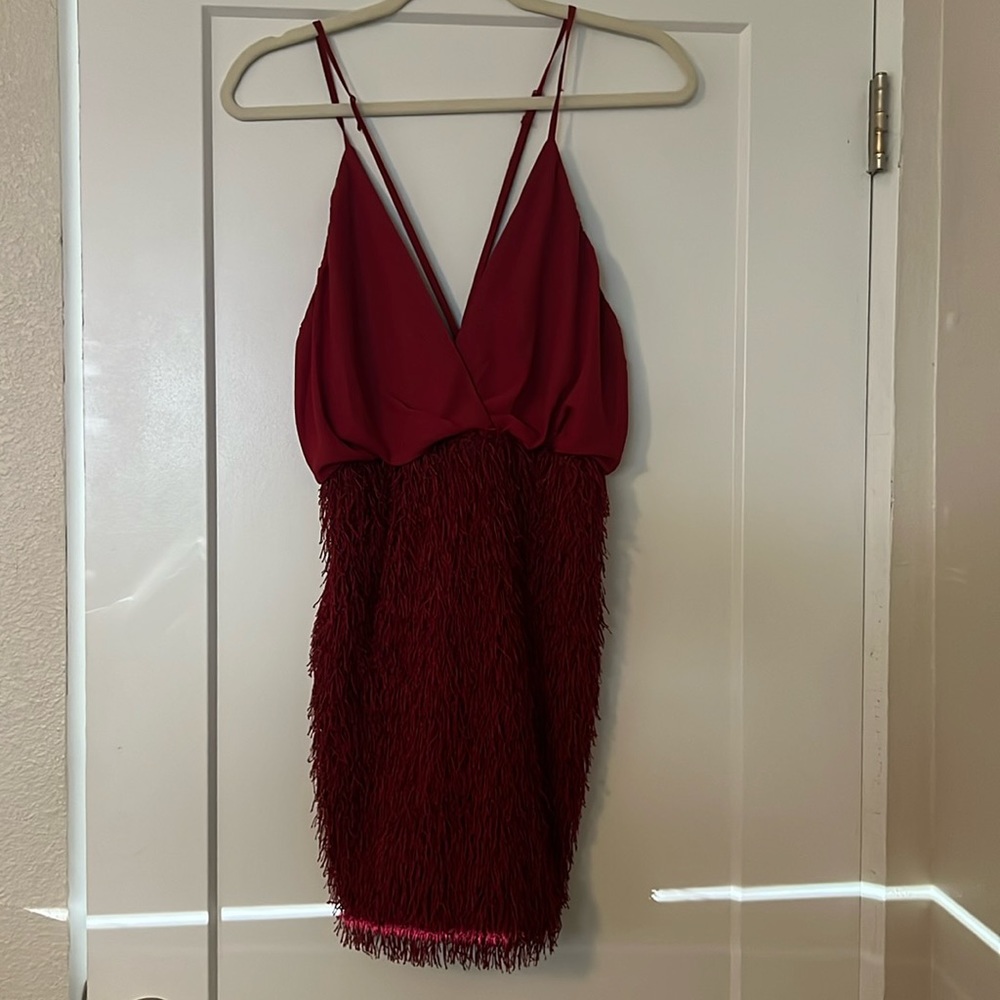 Xtaren Women Red Fringe Sheath Dress Sleeveless M